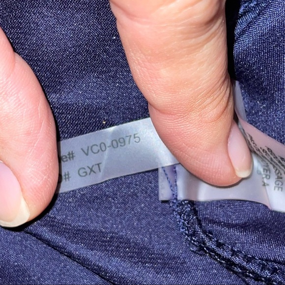 Vince Camuto Chiffon Cape Back Shift Dress NAVY 2 - Picture 14 of 17